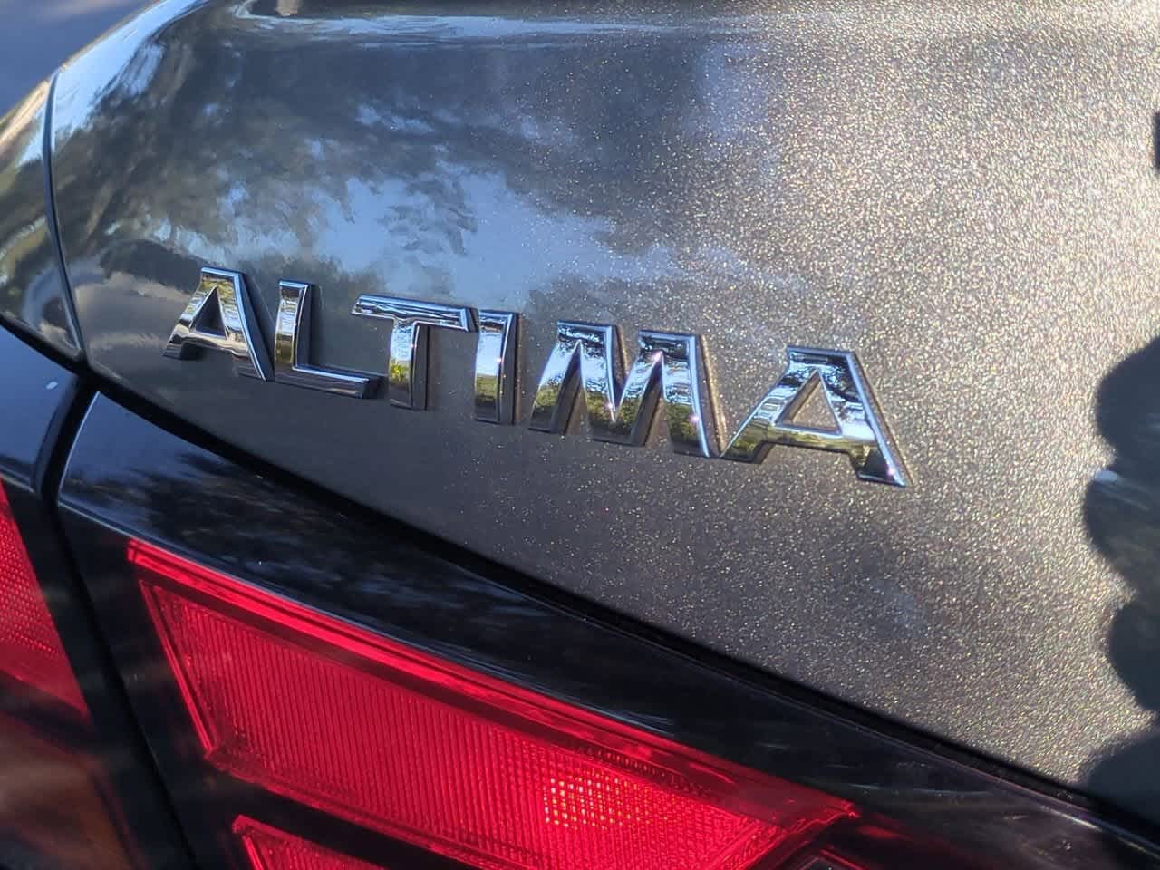 Thumbnail: 2019 Nissan Altima - 13