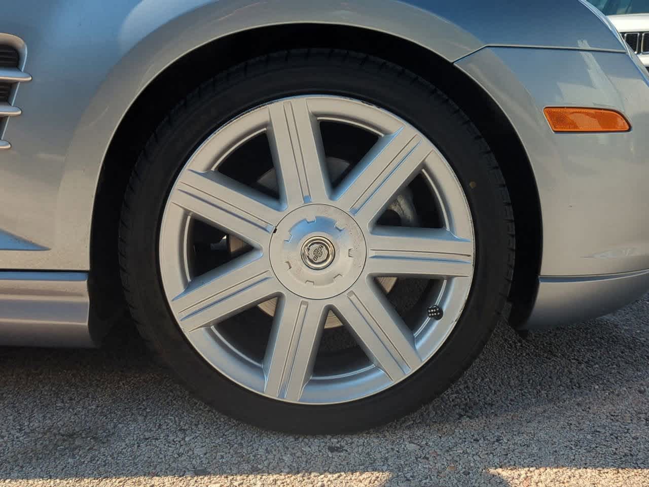 Thumbnail: 2005 Chrysler Crossfire - 14