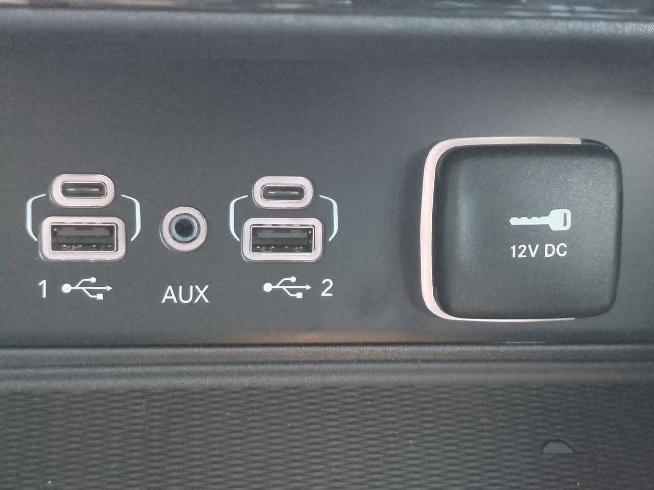 Thumbnail: 2025 Jeep Grand Cherokee - 31