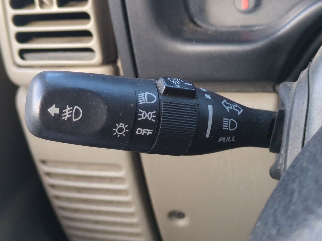 Thumbnail: 2004 Jeep Wrangler - 25