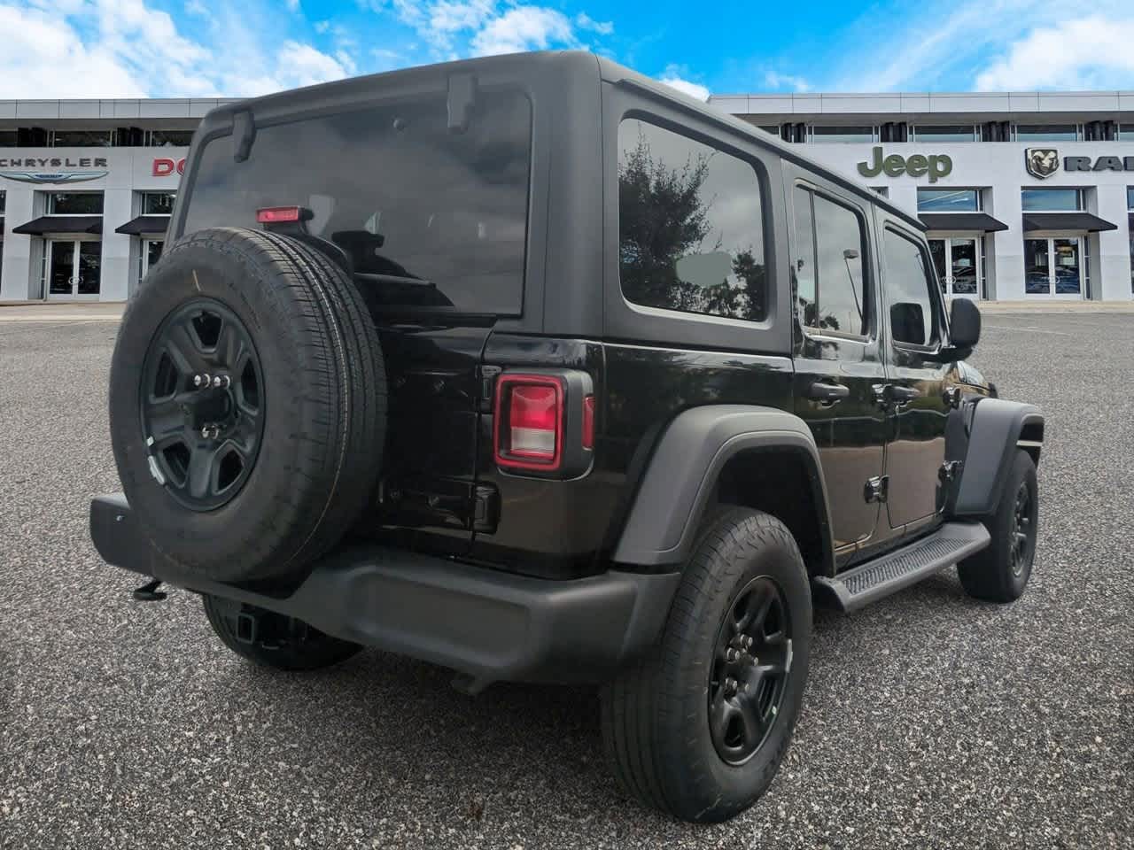 Thumbnail: 2025 Jeep Wrangler - 8