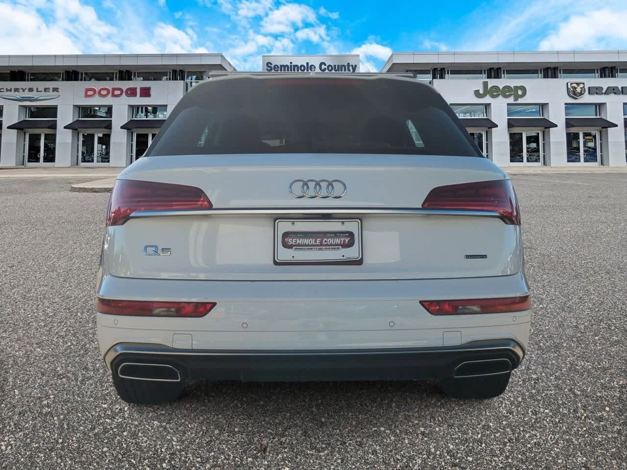 Thumbnail: 2024 Audi Q5 - 7