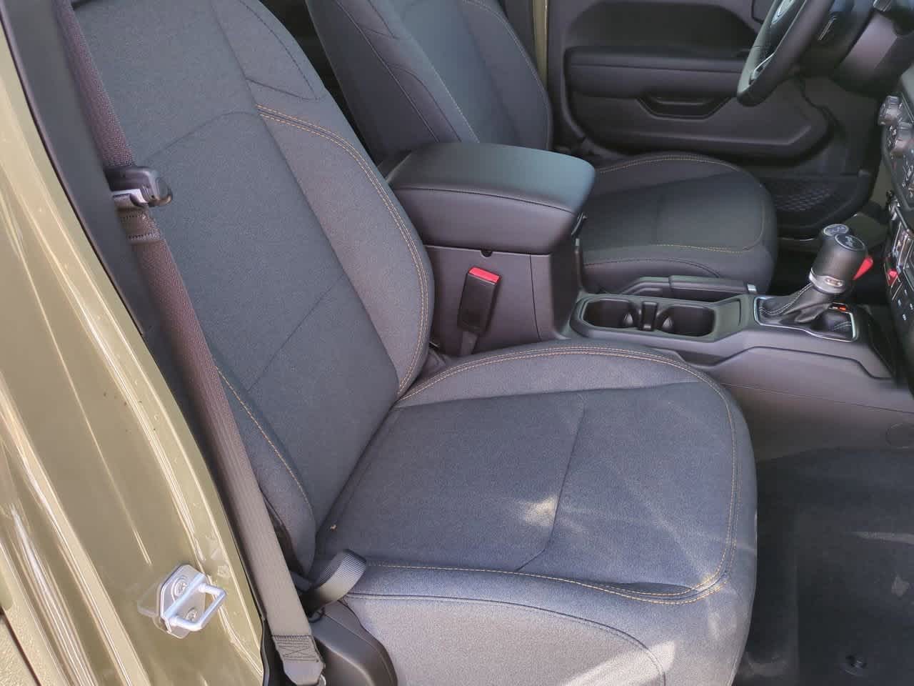 Thumbnail: 2025 Jeep Wrangler - 22