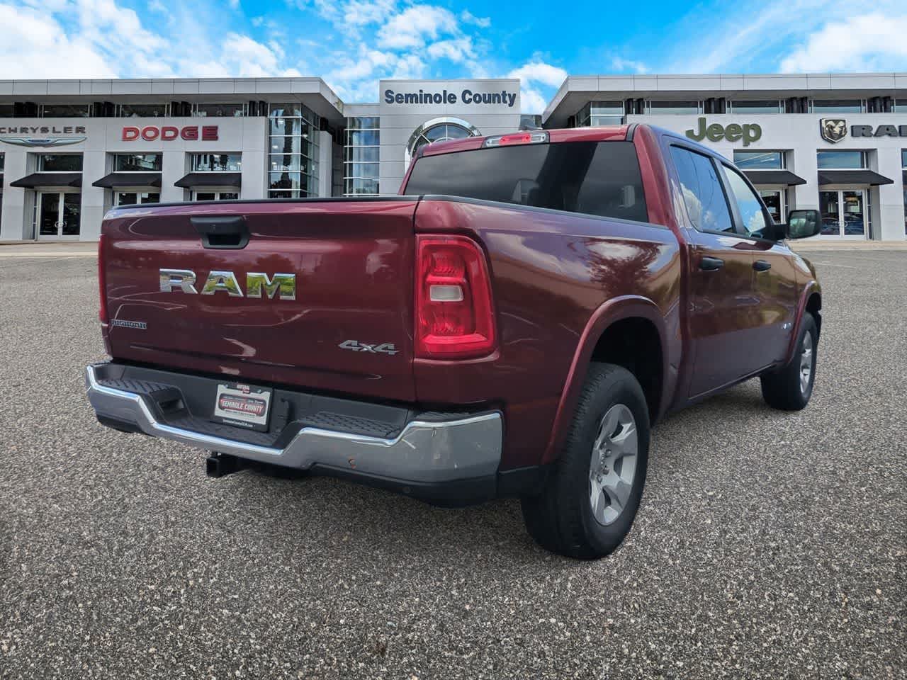 Thumbnail: 2025 RAM 1500 - 8