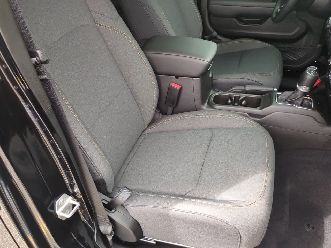 Thumbnail: 2025 Jeep Wrangler - 22