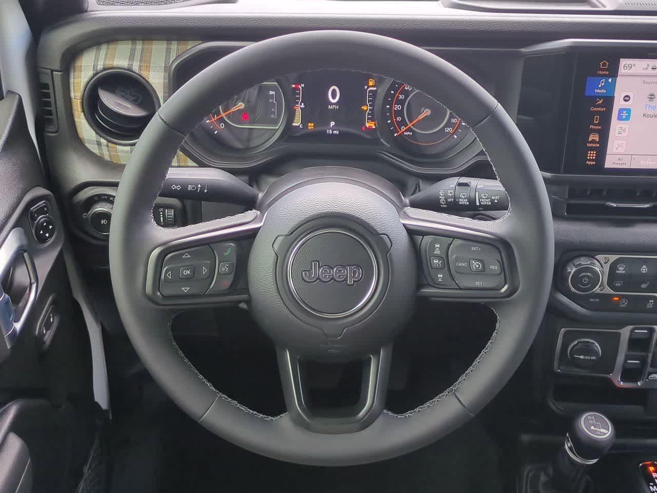 Thumbnail: 2026 Jeep Wrangler - 23