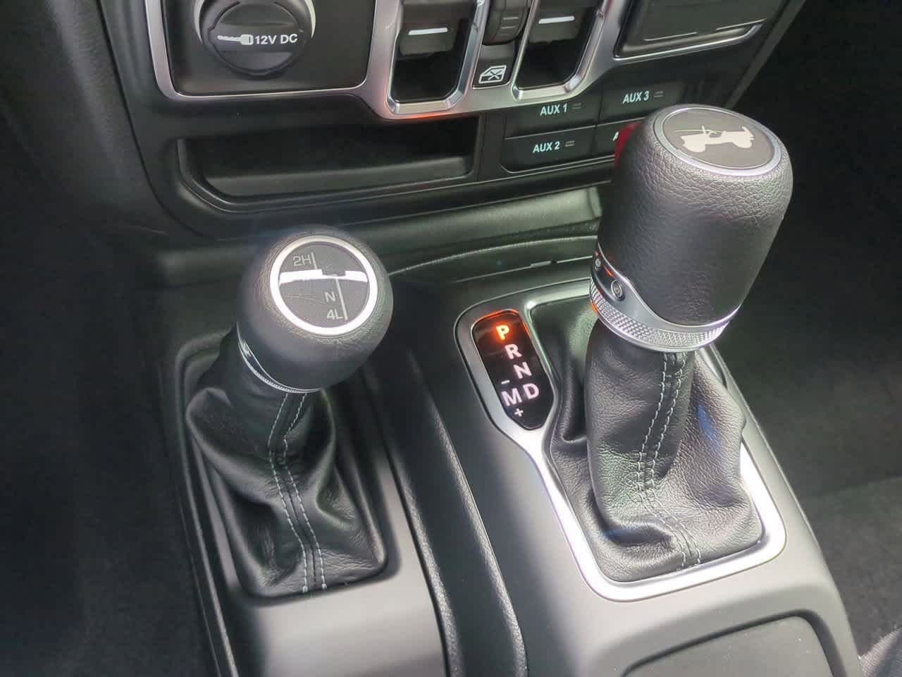 Thumbnail: 2025 Jeep Wrangler - 32