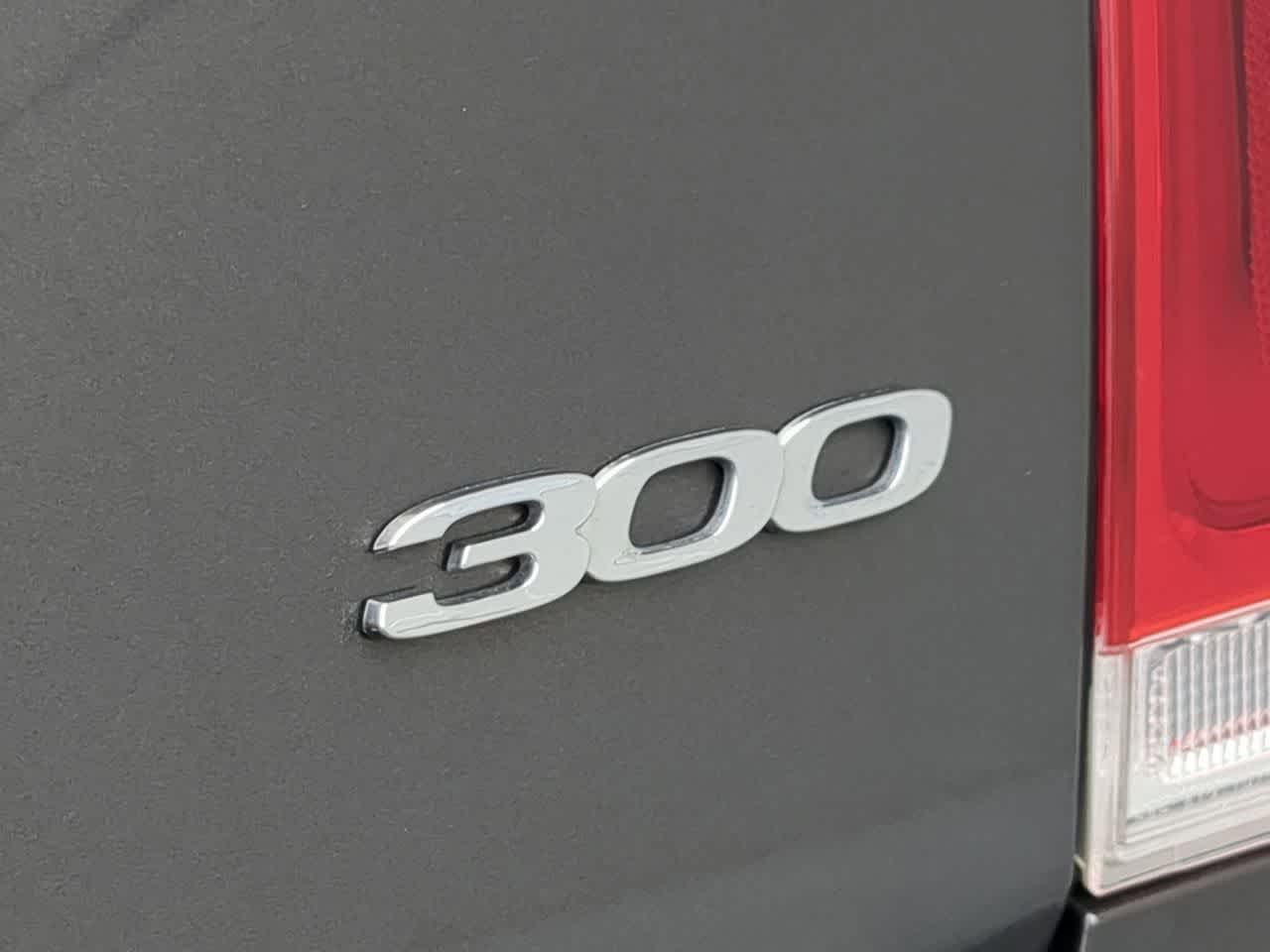 Thumbnail: 2023 Chrysler 300 - 12