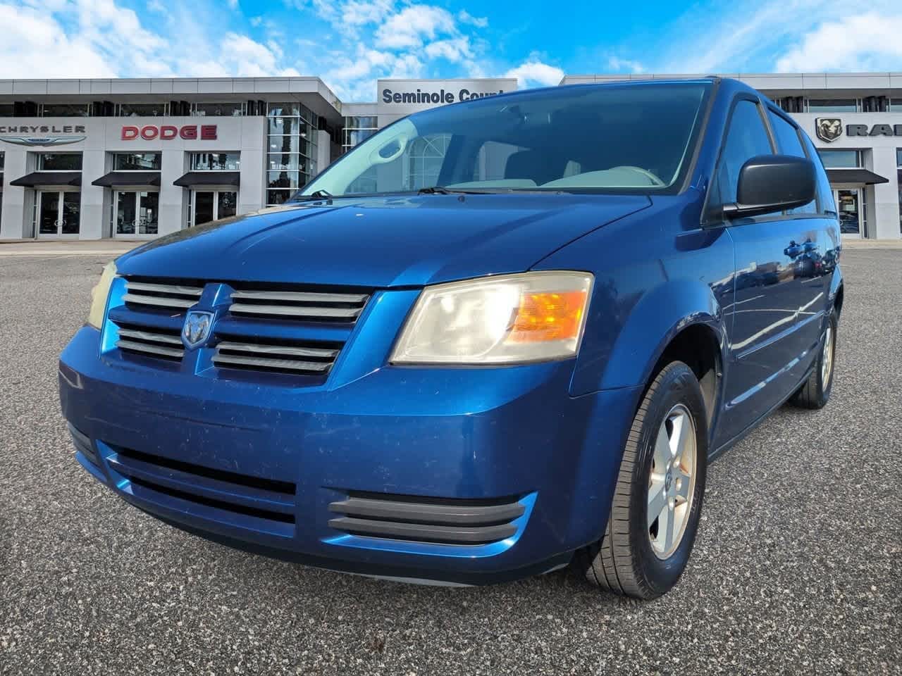 Thumbnail: 2010 Dodge Grand Caravan - 4