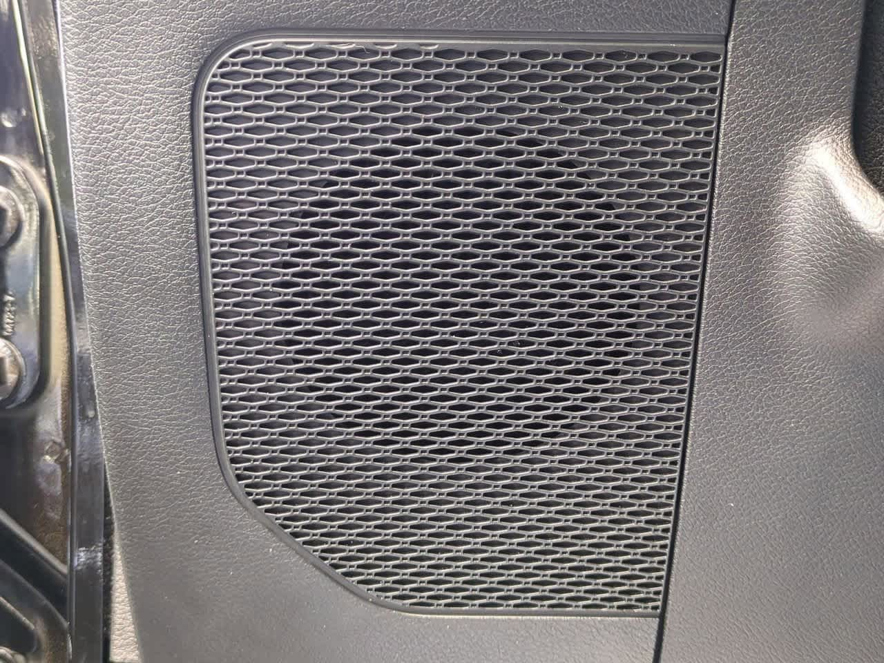 Thumbnail: 2021 Jeep Wrangler - 30