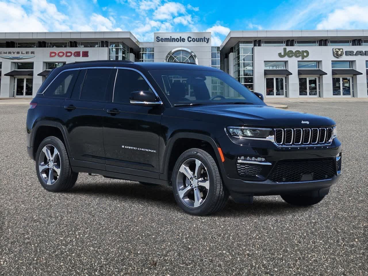 Thumbnail: 2025 Jeep Grand Cherokee - 2