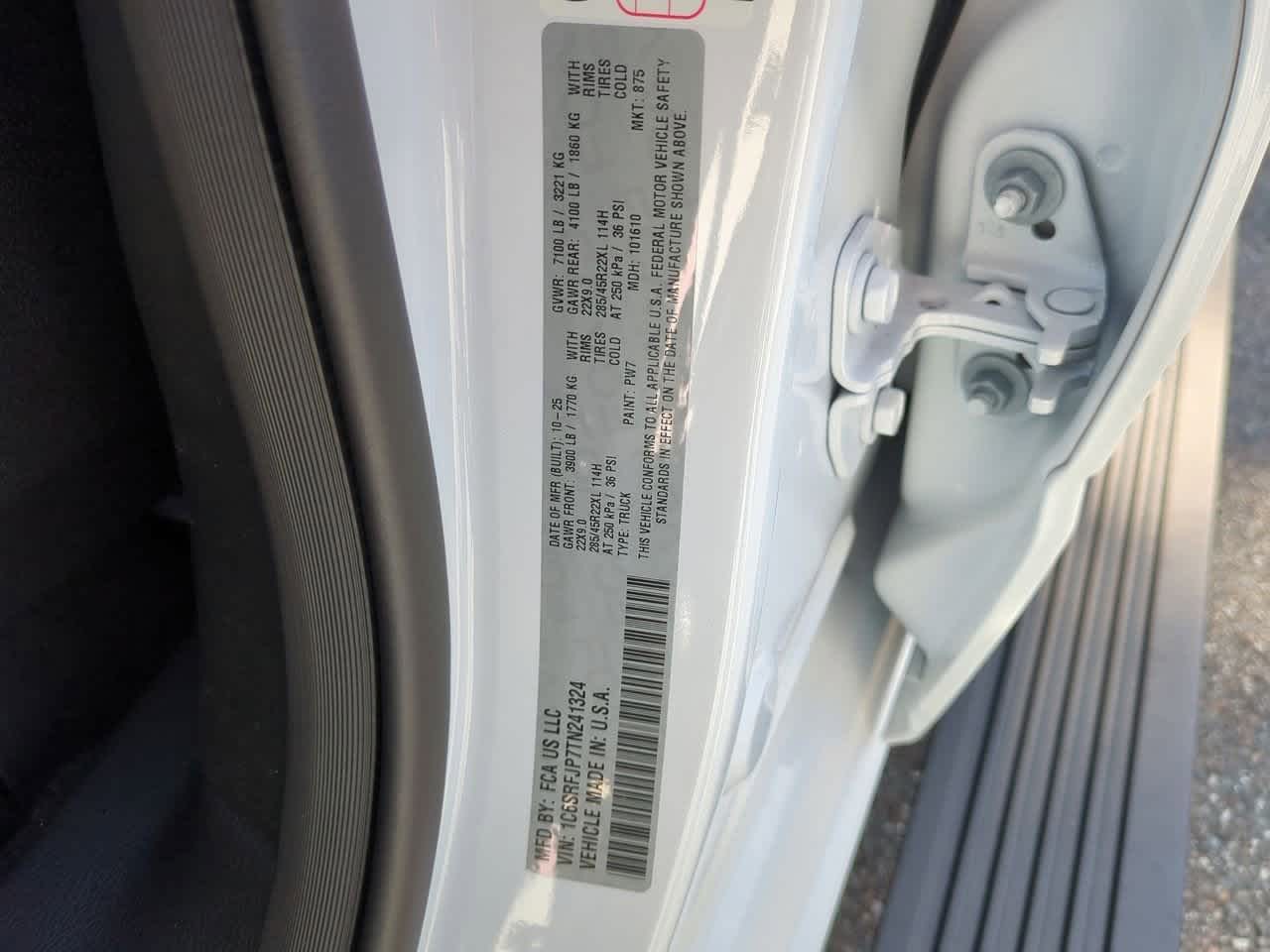 Thumbnail: 2026 RAM 1500 - 37