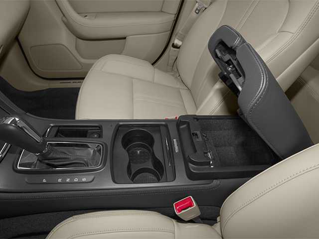 Thumbnail: 2013 Lincoln MKS - 12