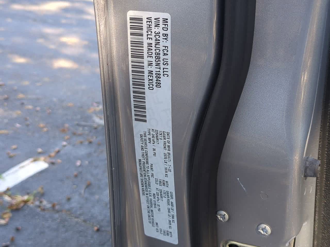 Thumbnail: 2022 Jeep Compass - 36