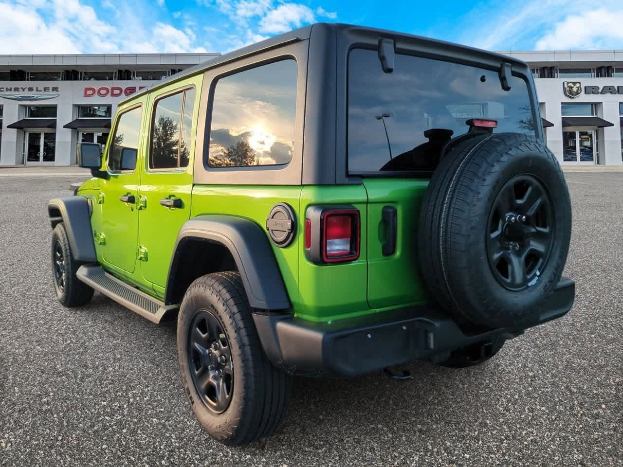 Thumbnail: 2026 Jeep Wrangler - 6