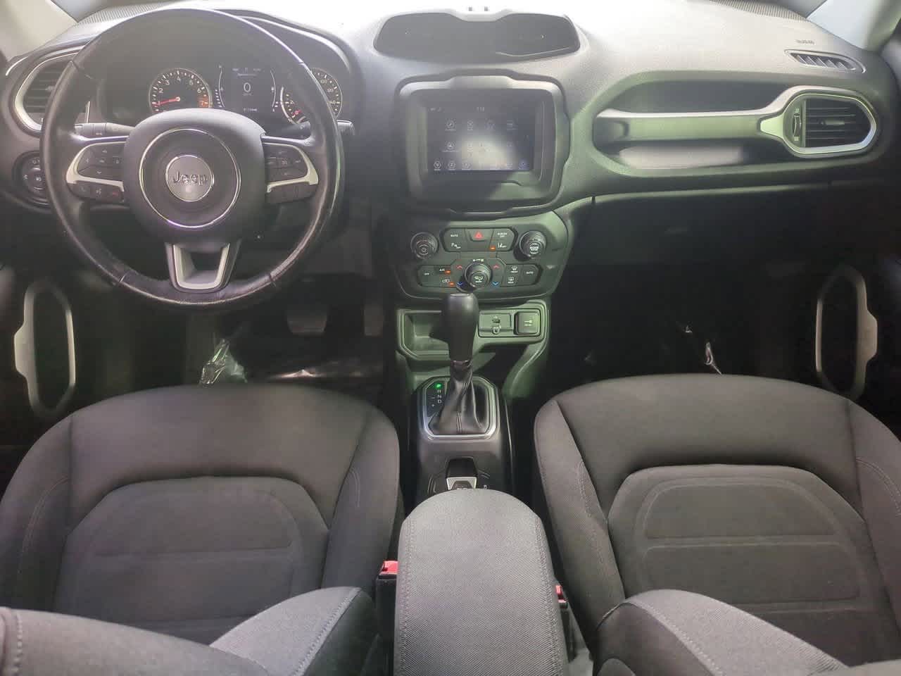 Thumbnail: 2018 Jeep Renegade - 16