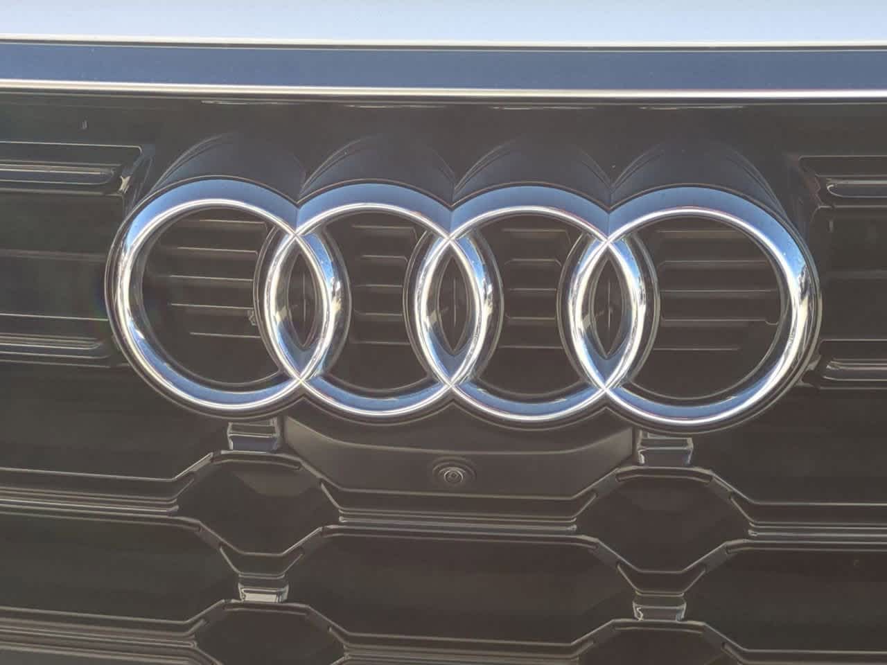 Thumbnail: 2024 Audi Q5 - 12