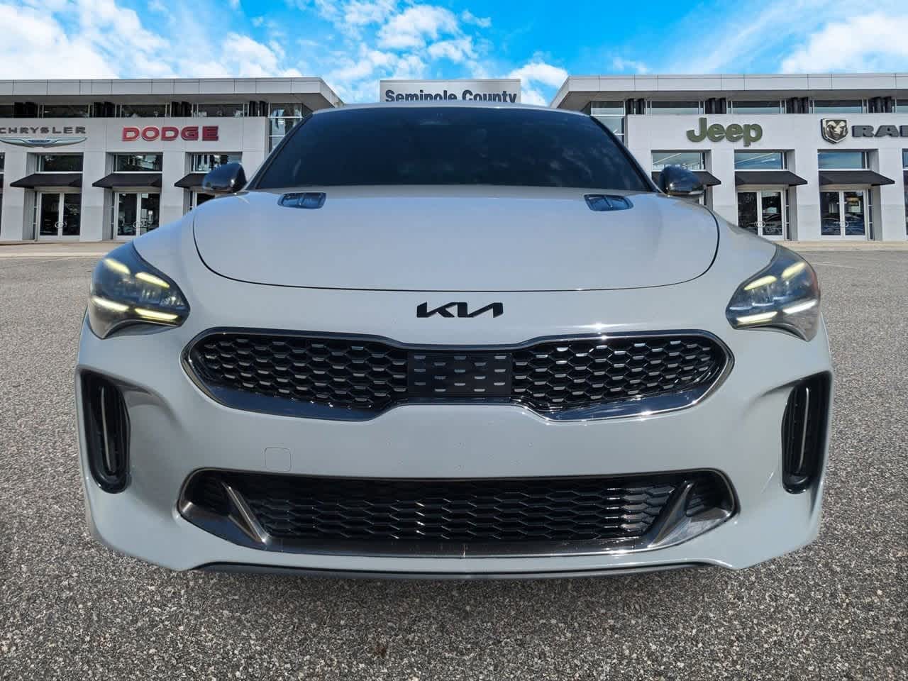 Thumbnail: 2022 Kia Stinger - 3