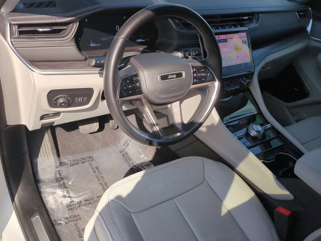 Thumbnail: 2022 Jeep Grand Cherokee L - 10