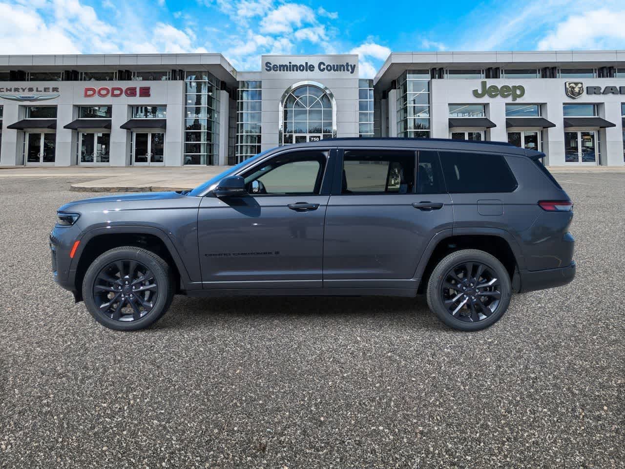 Thumbnail: 2026 Jeep Grand Cherokee L - 5