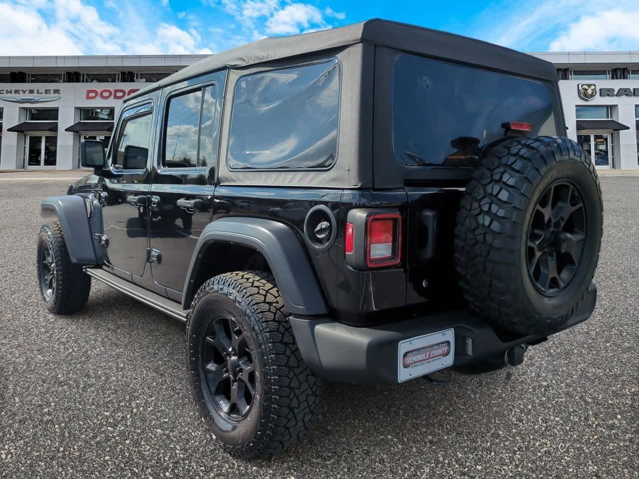 Thumbnail: 2021 Jeep Wrangler - 6