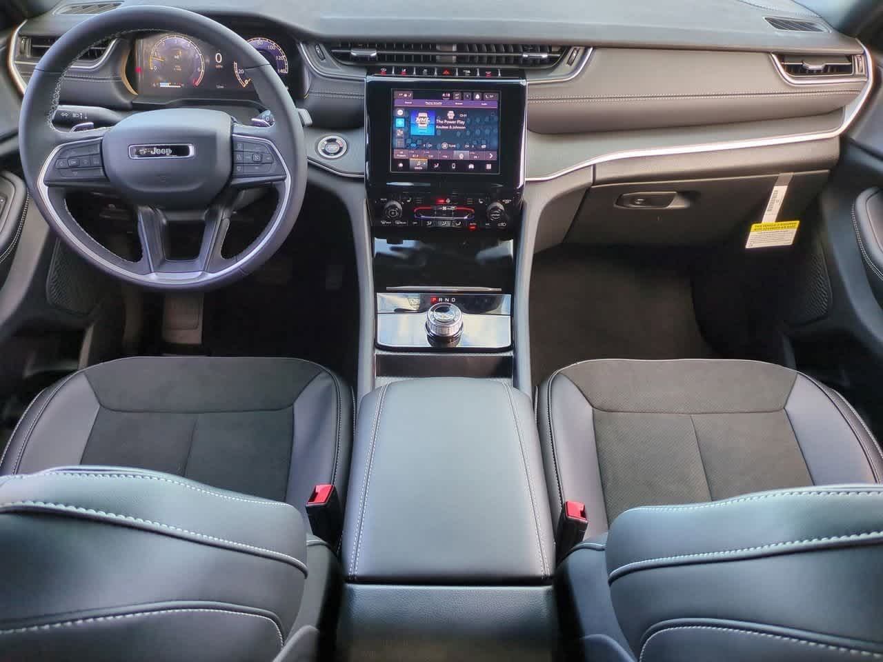 Thumbnail: 2025 Jeep Grand Cherokee - 15