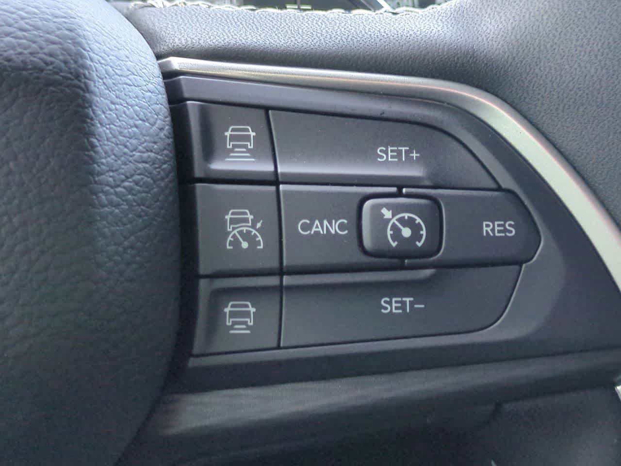 Thumbnail: 2026 Jeep Grand Cherokee - 26