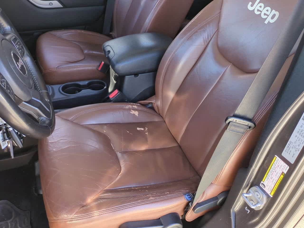 Thumbnail: 2017 Jeep Wrangler - 17