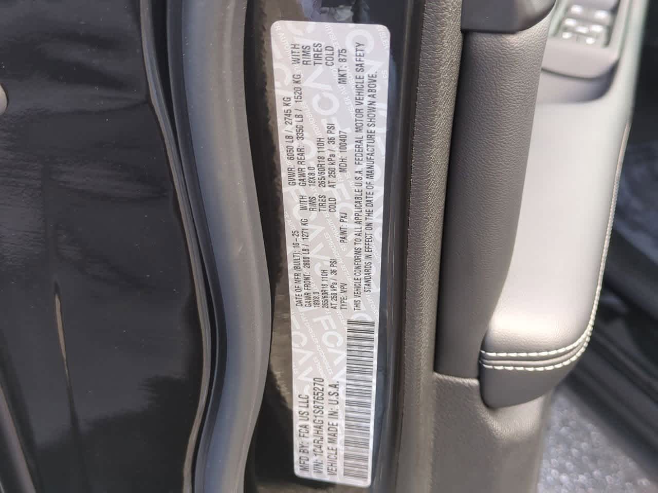 Thumbnail: 2025 Jeep Grand Cherokee - 37