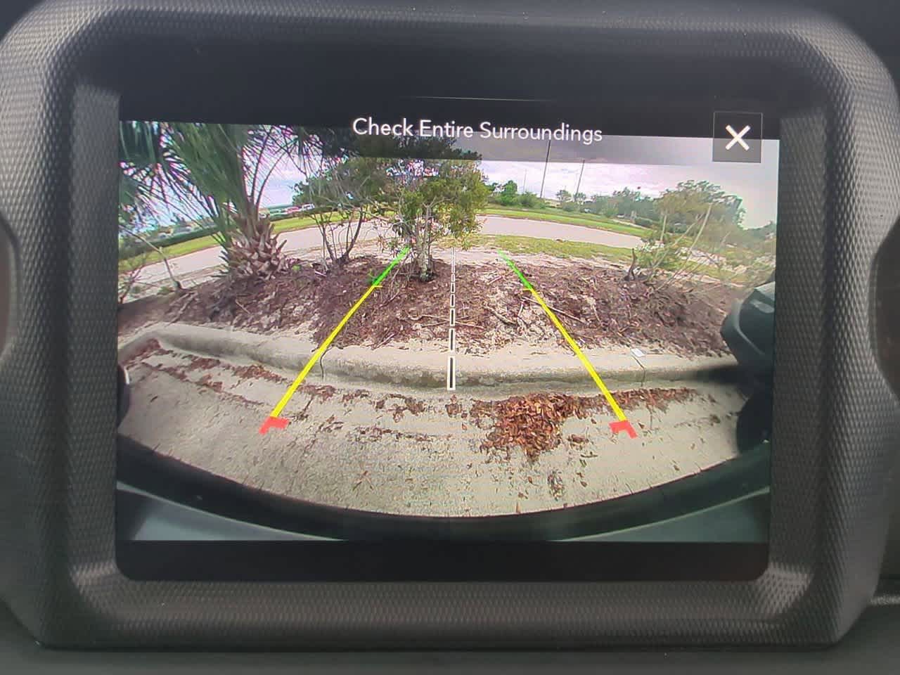 Thumbnail: 2023 Jeep Wrangler - 31