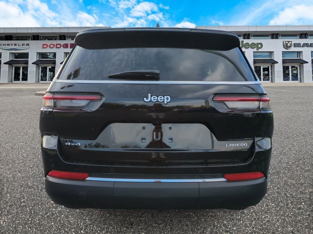 Thumbnail: 2025 Jeep Grand Cherokee L - 7