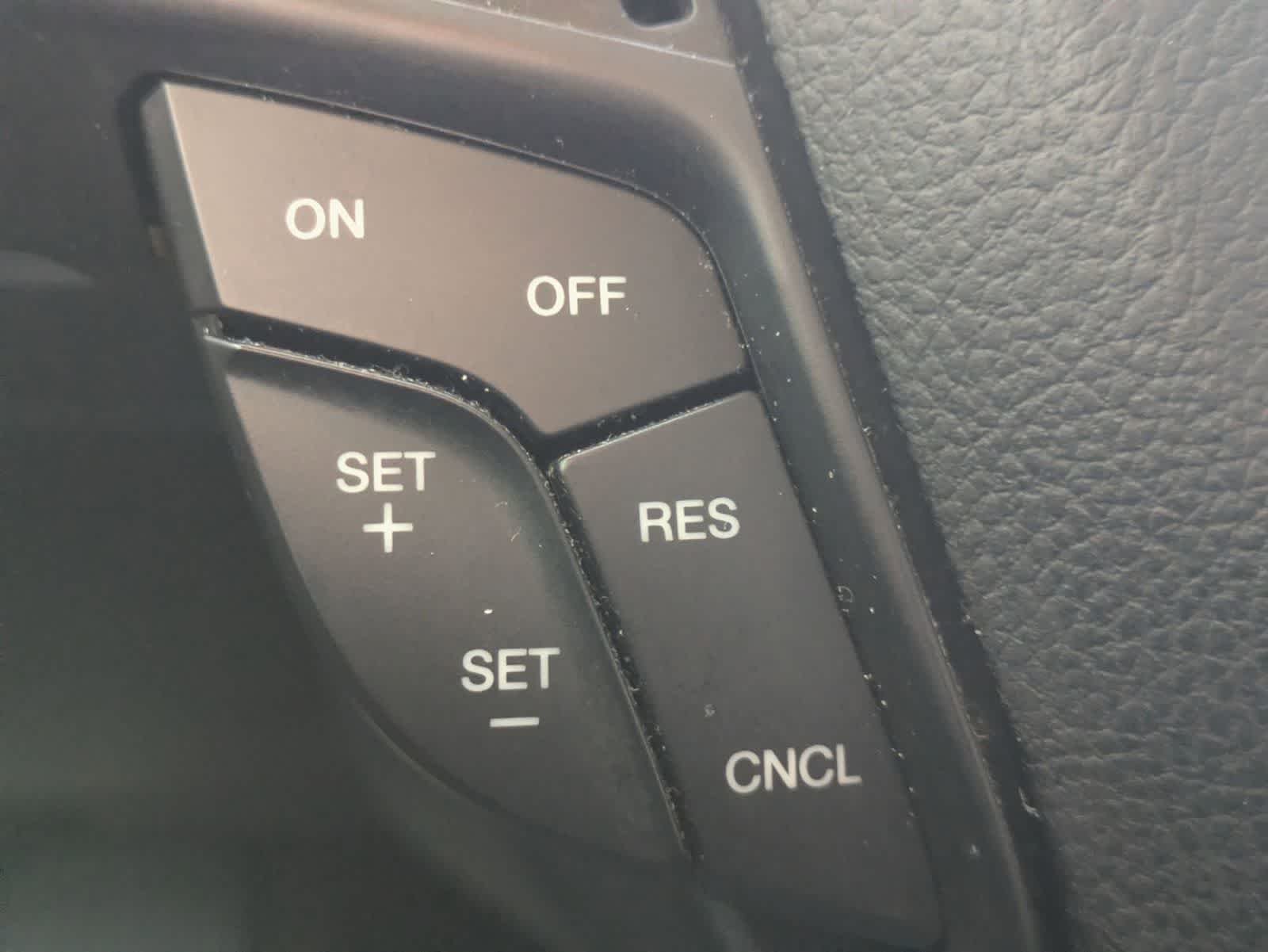 Thumbnail: 2020 Ford Fusion - 8