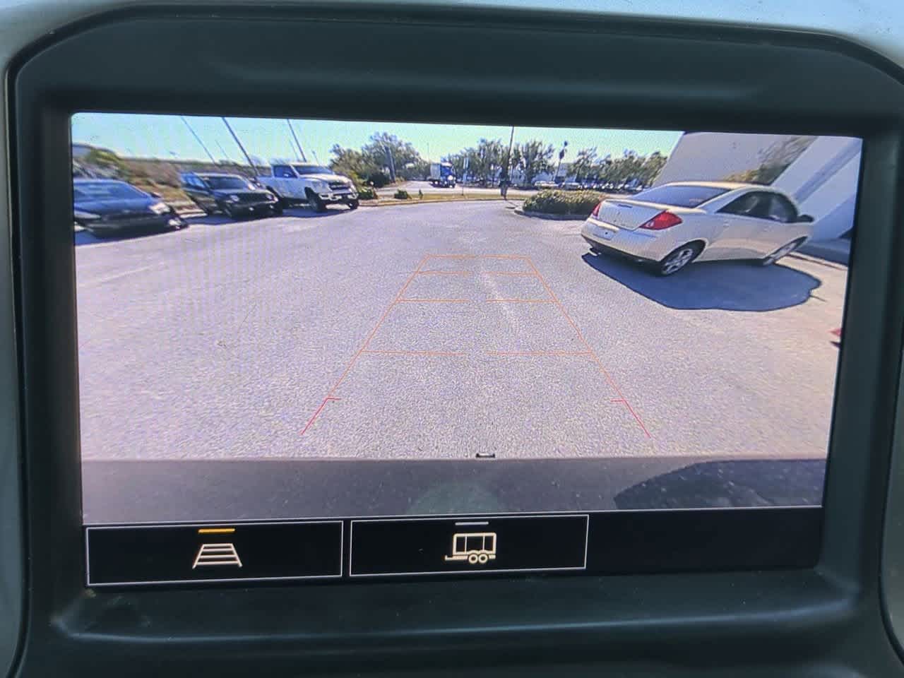 Thumbnail: 2021 Chevrolet Silverado 1500 - 28