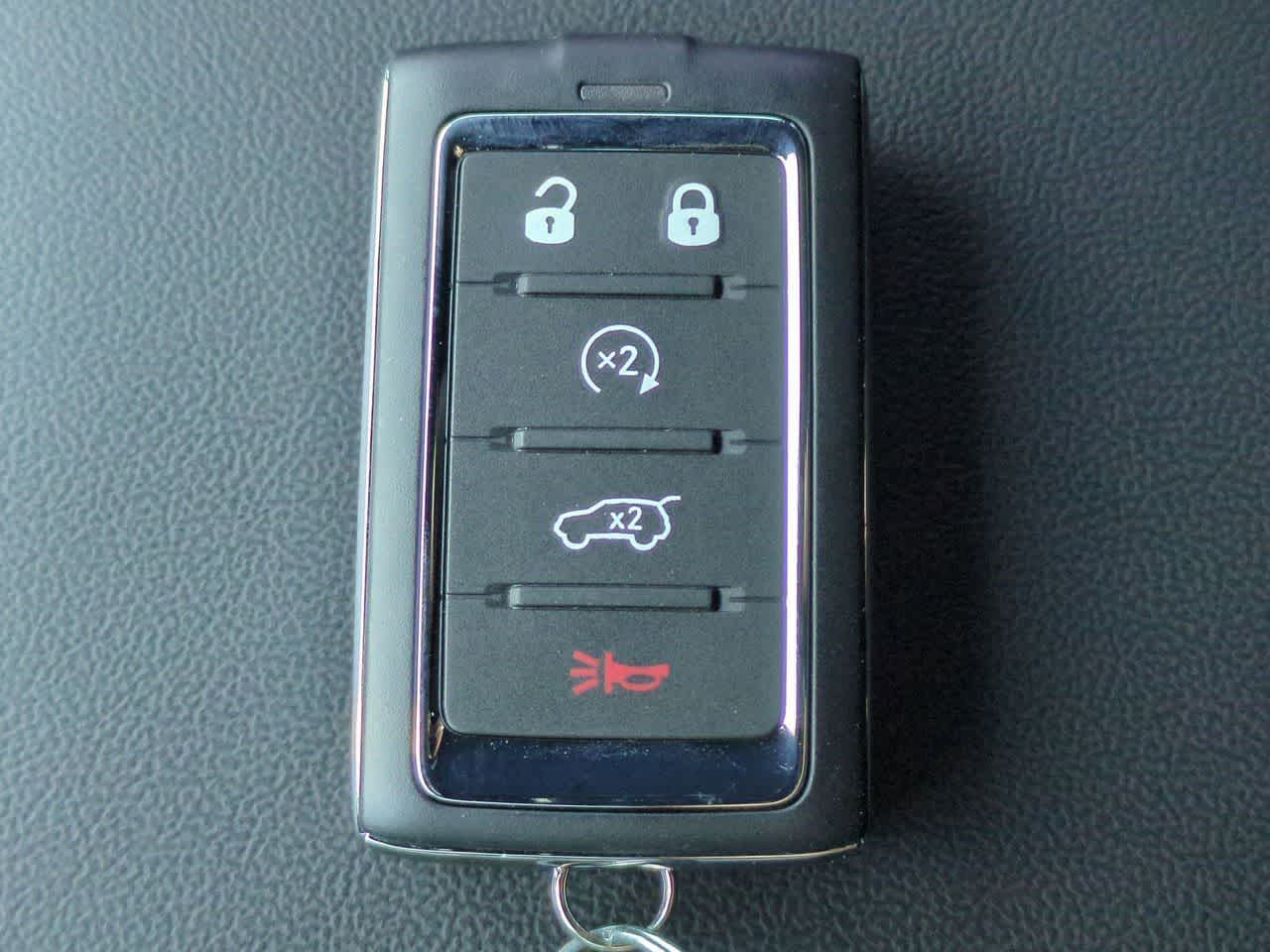 Thumbnail: 2025 Jeep Grand Cherokee - 35