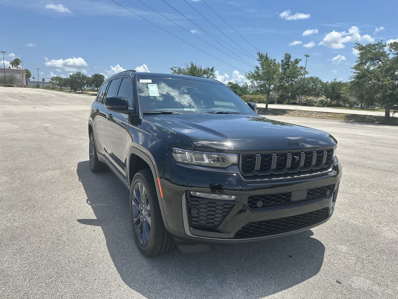 Thumbnail: 2026 Jeep Grand Cherokee L - 17