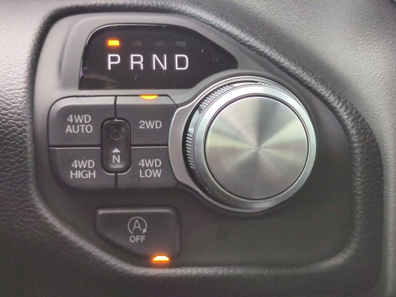 Thumbnail: 2026 RAM 1500 - 33