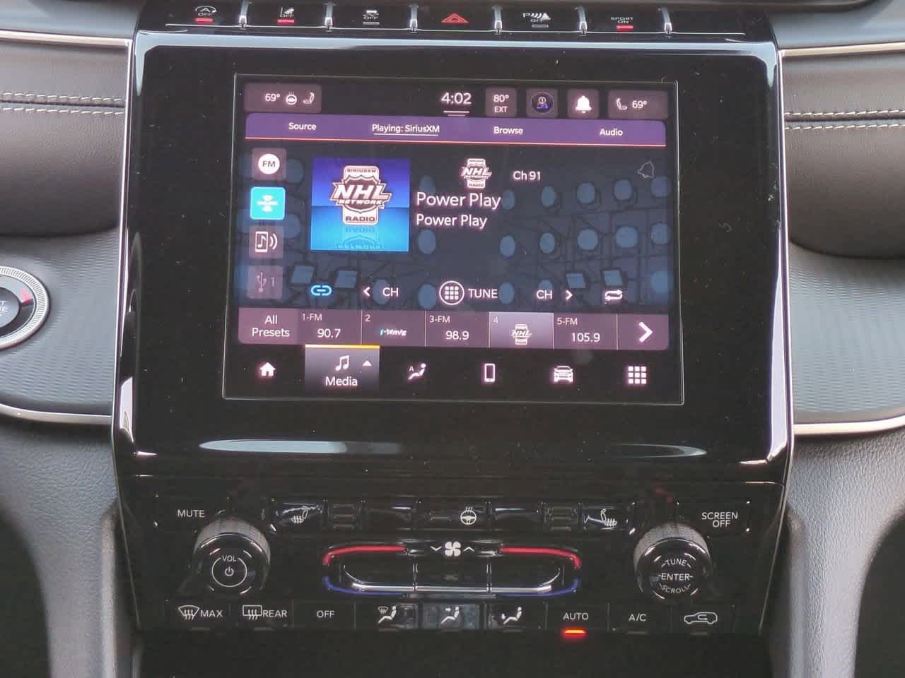 Thumbnail: 2025 Jeep Grand Cherokee - 28