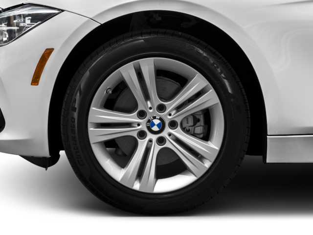 Thumbnail: 2017 BMW 3 Series - 11
