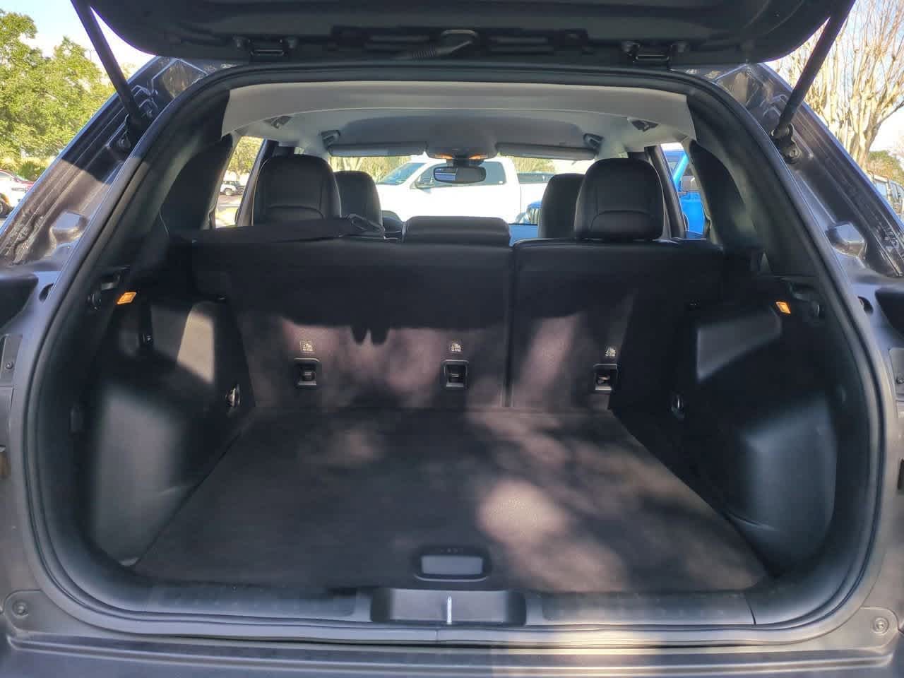 Thumbnail: 2022 Jeep Cherokee - 34