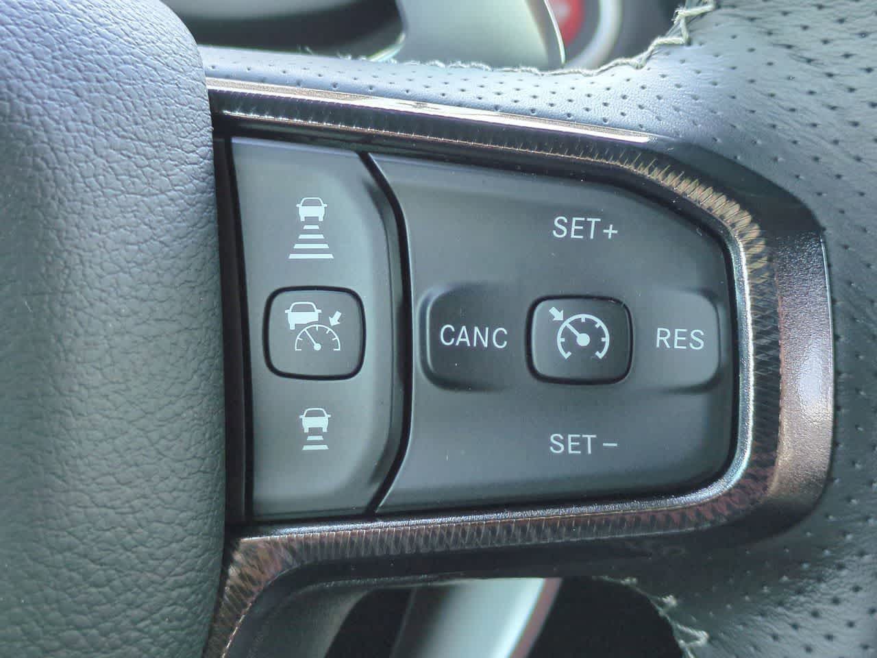 Thumbnail: 2026 RAM 1500 - 25