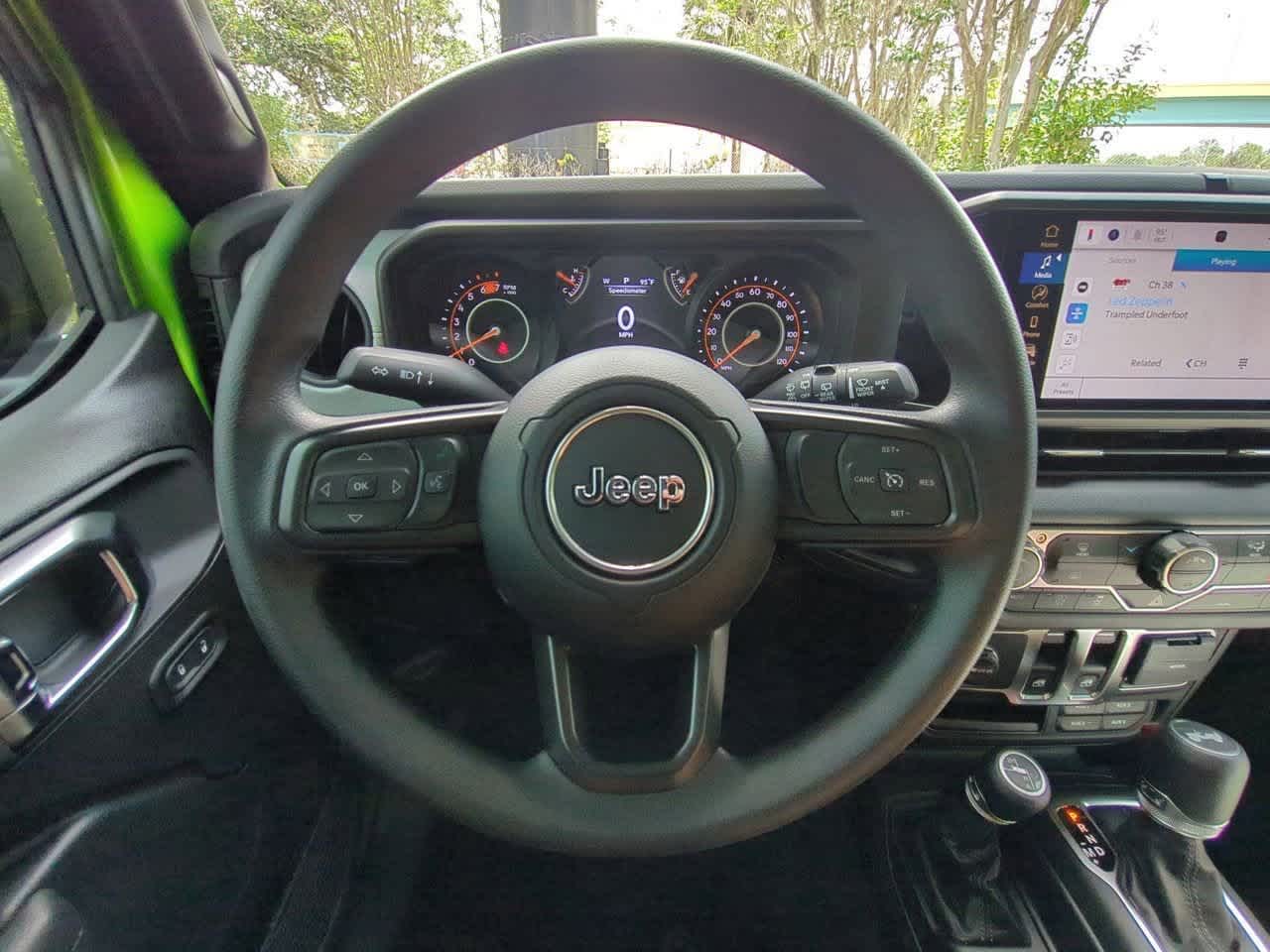 Thumbnail: 2025 Jeep Wrangler - 20