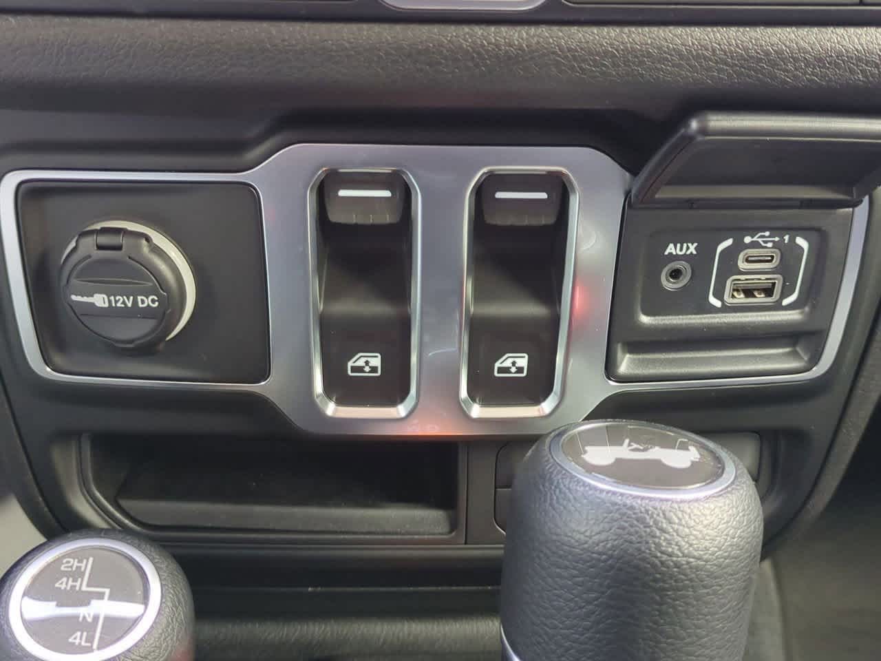 Thumbnail: 2026 Jeep Wrangler - 30