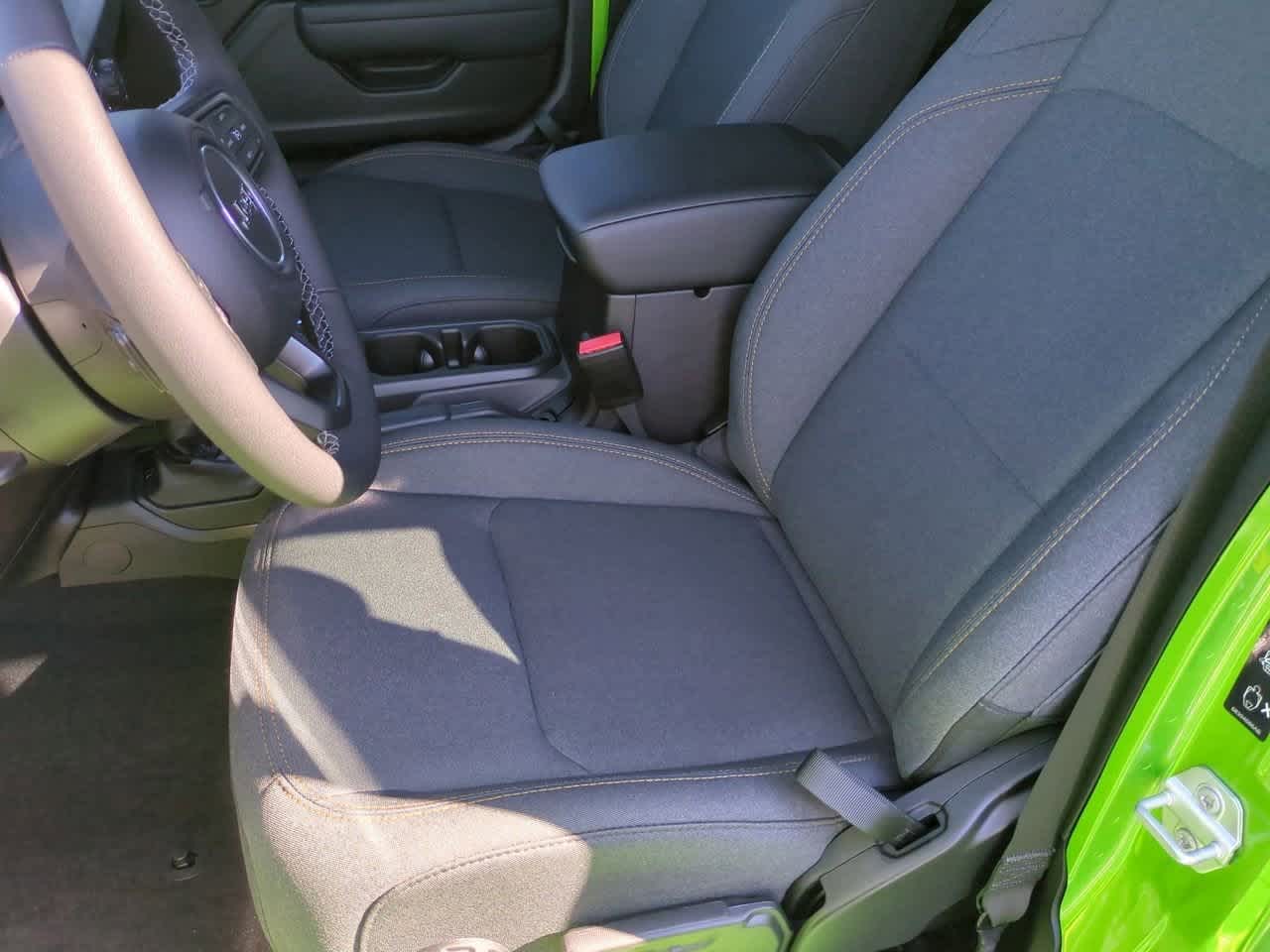 Thumbnail: 2025 Jeep Wrangler - 16