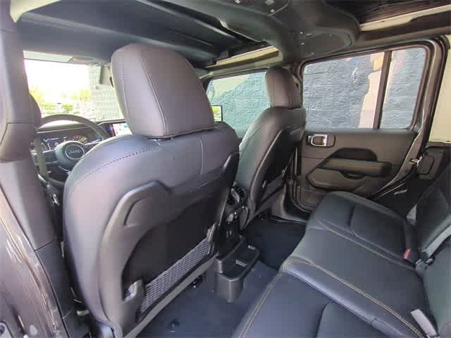 Thumbnail: 2025 Jeep Wrangler - 19