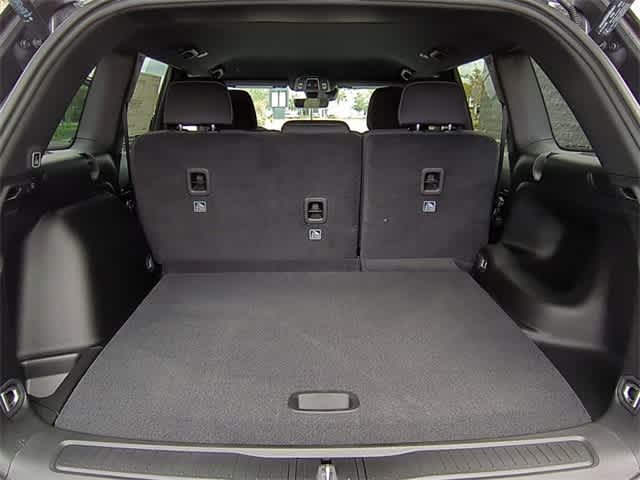 2025 Jeep Grand Cherokee Laredo 33
