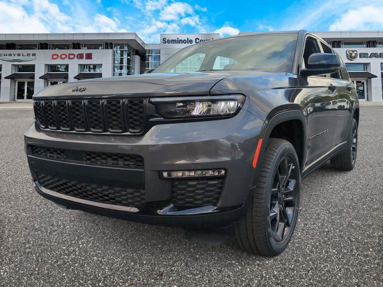 Thumbnail: 2025 Jeep Grand Cherokee L - 4