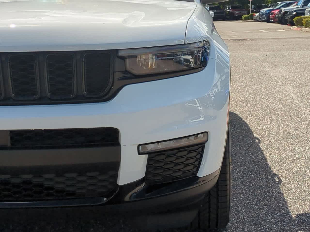 Thumbnail: 2023 Jeep Grand Cherokee L - 11