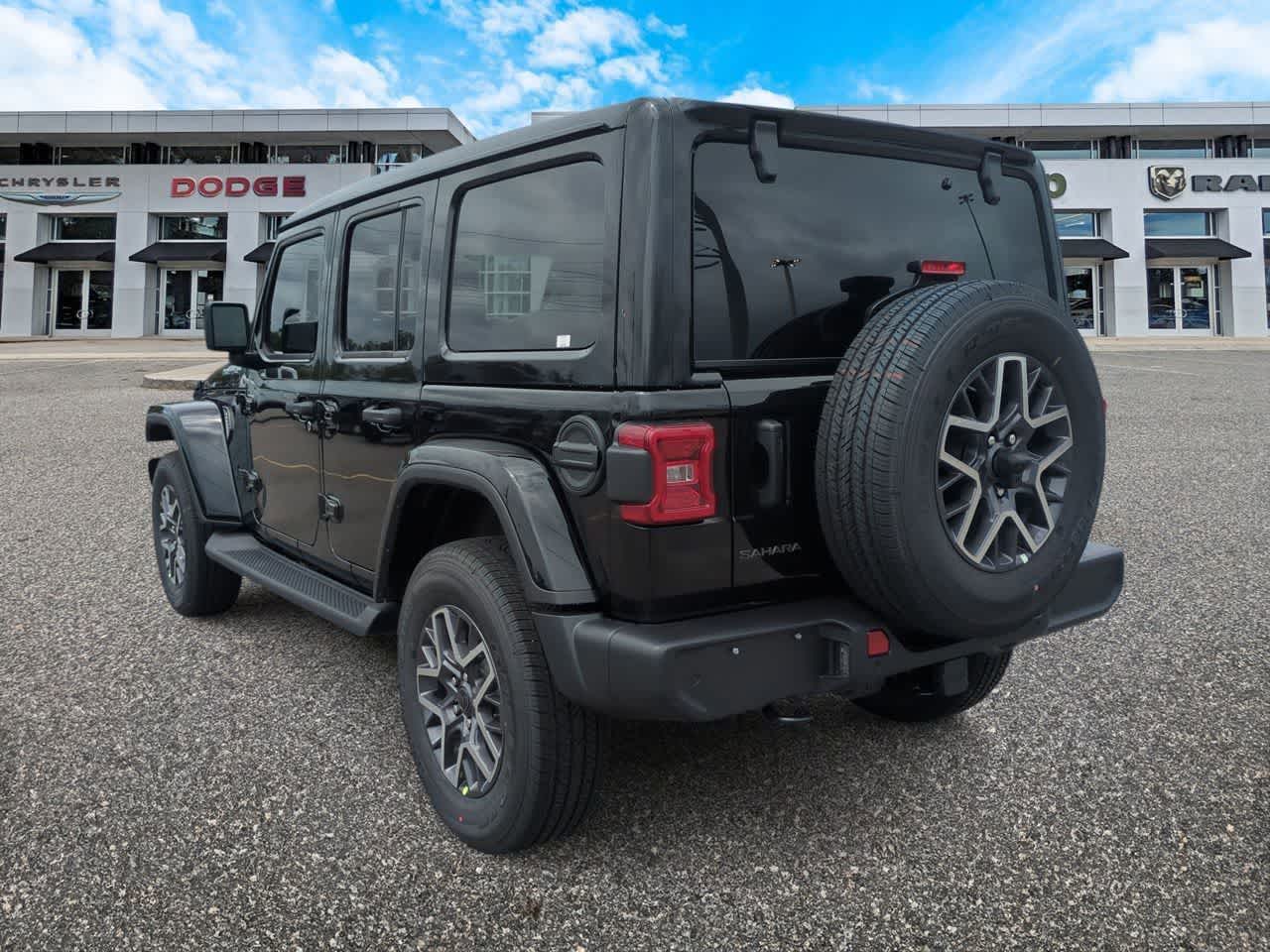 Thumbnail: 2026 Jeep Wrangler - 6