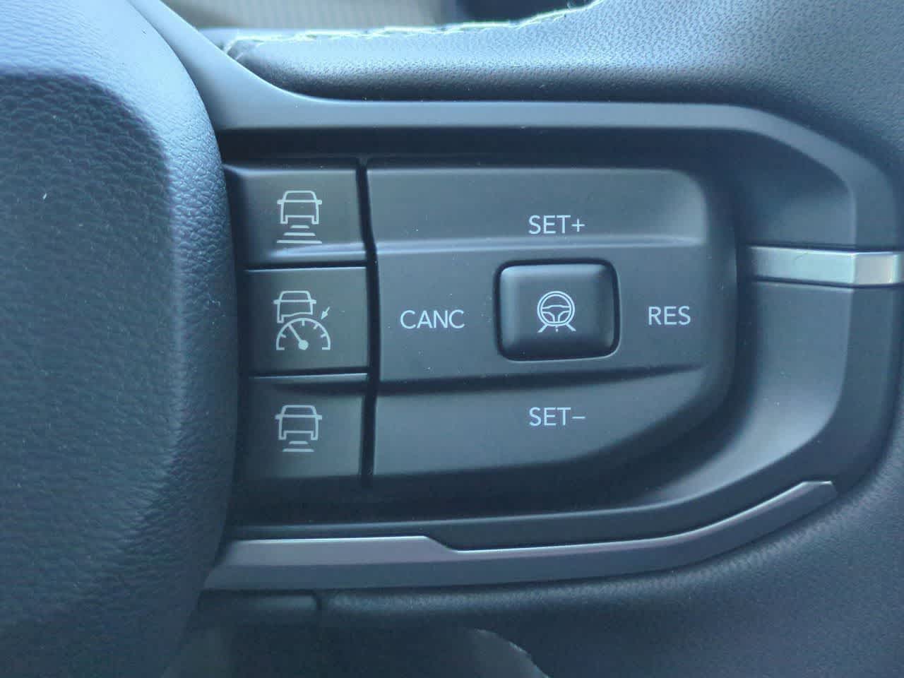 Thumbnail: 2026 Jeep Cherokee - 26