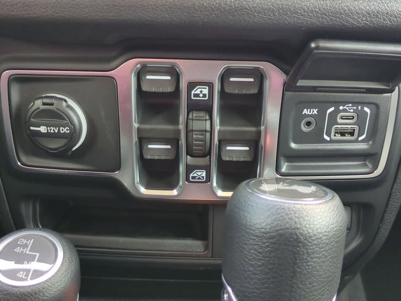 Thumbnail: 2026 Jeep Wrangler - 30